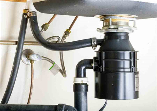 31-cleaning garbage disposal